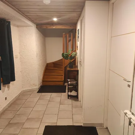 De L'auberge Du Chateau 아파트 Génos