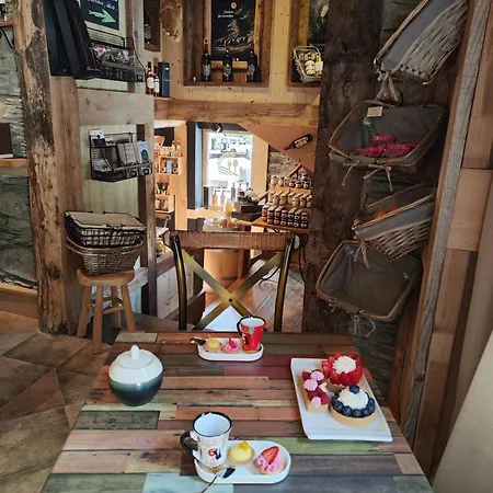 De L'auberge Du Chateau 아파트 *