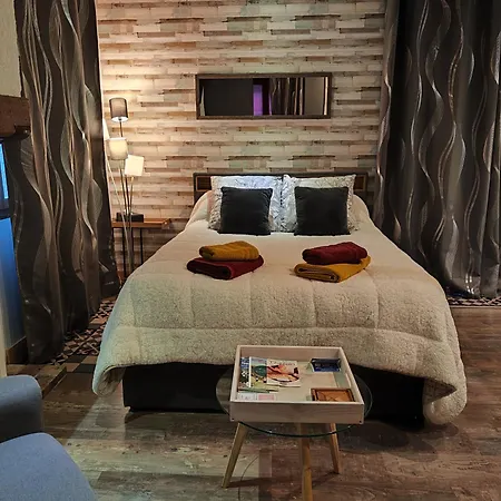 De L'auberge Du Chateau Apartament